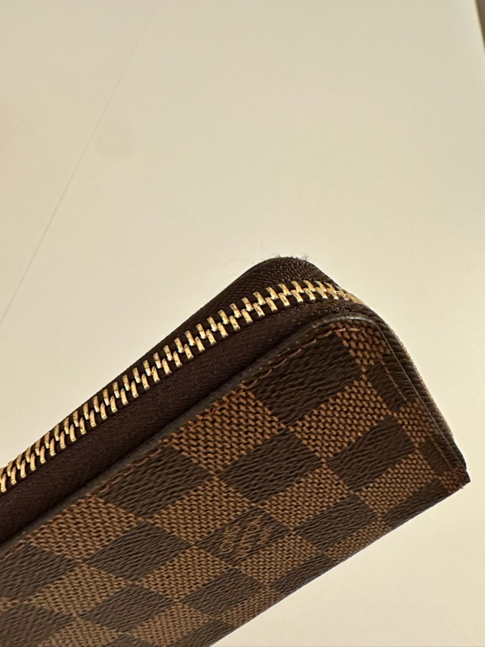 Louis Vuitton Damier Ebene Clemence Wallet - Picture 5 of 10